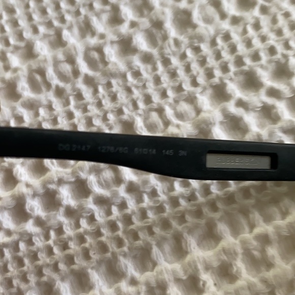 Dolce &  Gabbana   mirrored men’s sunglasses - Picture 5 of 9